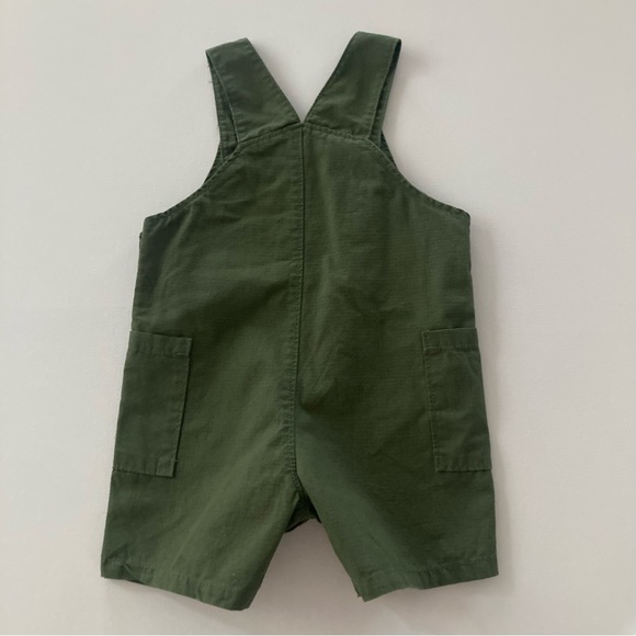 Carter’s 12 Months Baby Boy Tee & Shortalls Set Outfit Safari Animals - Picture 4 of 7